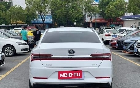 BYD Qin, 2021 год, 1 468 000 рублей, 5 фотография