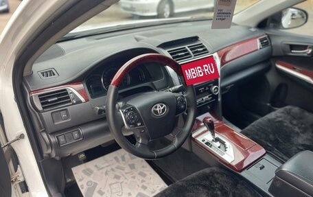 Toyota Camry, 2014 год, 2 449 000 рублей, 10 фотография