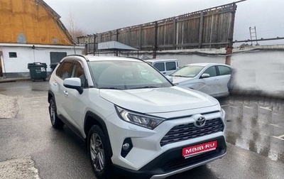 Toyota RAV4, 2021 год, 4 400 000 рублей, 1 фотография