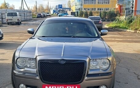 Chrysler 300C II, 2006 год, 950 000 рублей, 2 фотография