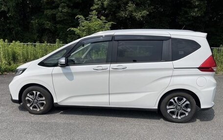 Honda Freed II, 2019 год, 1 192 000 рублей, 2 фотография