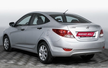 Hyundai Solaris II рестайлинг, 2014 год, 990 000 рублей, 7 фотография