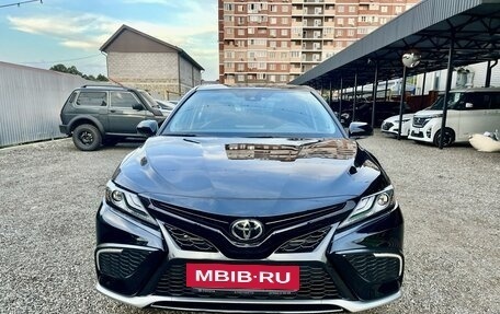 Toyota Camry, 2022 год, 4 400 000 рублей, 3 фотография