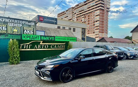 Toyota Camry, 2022 год, 4 400 000 рублей, 4 фотография