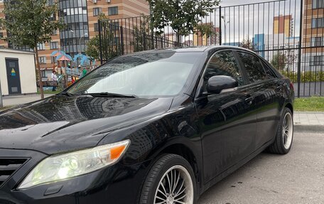 Toyota Camry, 2010 год, 1 320 000 рублей, 2 фотография