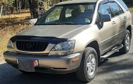 Lexus RX IV рестайлинг, 2000 год, 1 100 000 рублей, 1 фотография