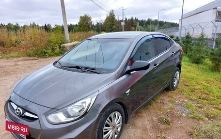 Hyundai Solaris II рестайлинг, 2013 год, 780 000 рублей, 3 фотография