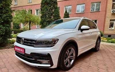 Volkswagen Tiguan II, 2018 год, 3 950 000 рублей, 1 фотография