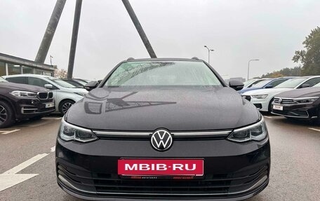 Volkswagen Golf VIII, 2021 год, 2 300 174 рублей, 2 фотография