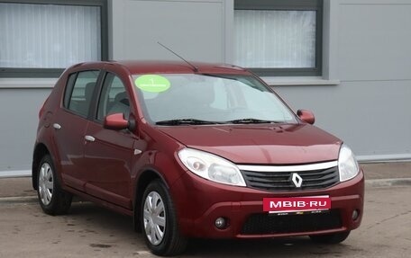 Renault Sandero I, 2012 год, 799 000 рублей, 3 фотография