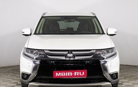 Mitsubishi Outlander III рестайлинг 3, 2018 год, 2 659 000 рублей, 2 фотография