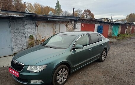 Skoda Superb III рестайлинг, 2012 год, 1 350 000 рублей, 1 фотография