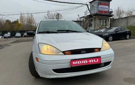 Ford Focus IV, 2001 год, 249 000 рублей, 1 фотография