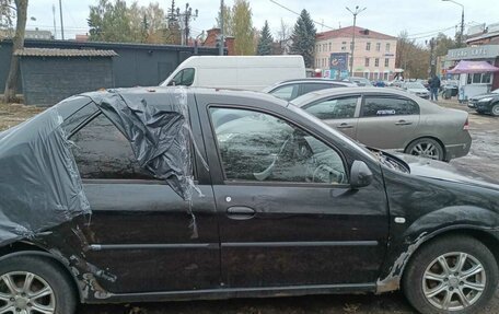 Renault Logan I, 2013 год, 100 000 рублей, 4 фотография