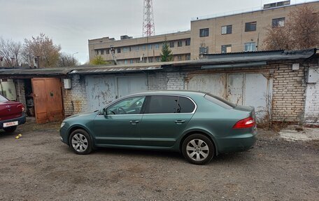 Skoda Superb III рестайлинг, 2012 год, 1 350 000 рублей, 6 фотография