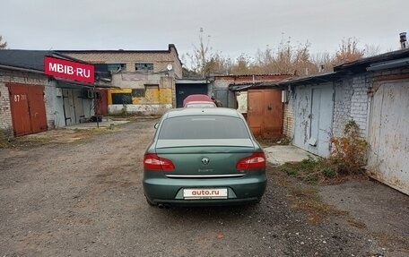 Skoda Superb III рестайлинг, 2012 год, 1 350 000 рублей, 5 фотография