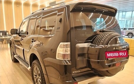 Mitsubishi Pajero IV, 2012 год, 1 799 000 рублей, 5 фотография