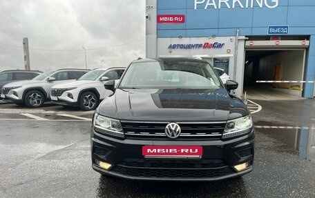 Volkswagen Tiguan II, 2019 год, 2 890 000 рублей, 6 фотография