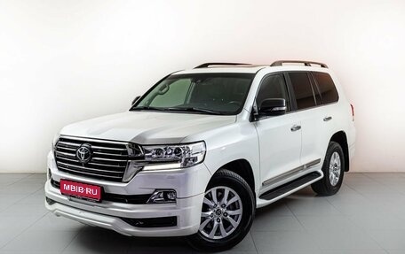 Toyota Land Cruiser 200, 2015 год, 6 500 000 рублей, 1 фотография