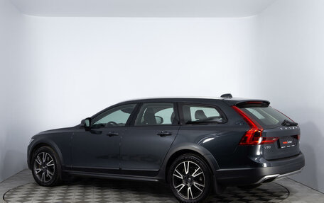 Volvo V90 Cross Country I рестайлинг, 2018 год, 3 140 000 рублей, 7 фотография