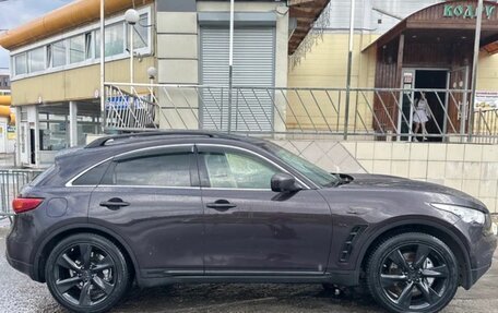 Infiniti QX70, 2014 год, 2 200 000 рублей, 3 фотография