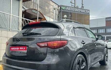 Infiniti QX70, 2014 год, 2 200 000 рублей, 2 фотография