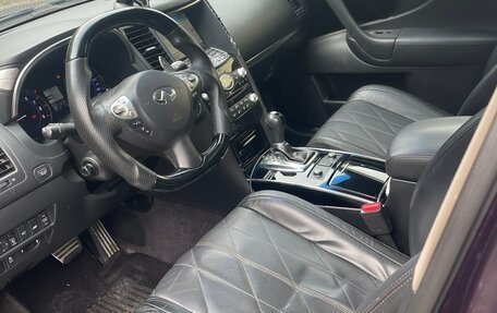 Infiniti QX70, 2014 год, 2 200 000 рублей, 9 фотография