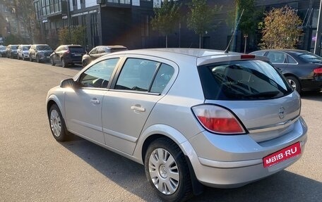 Opel Astra H, 2005 год, 880 000 рублей, 3 фотография