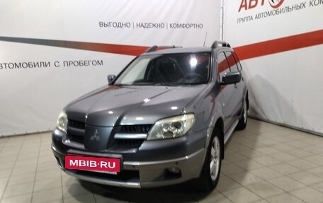 Mitsubishi Outlander III рестайлинг 3, 2005 год, 600 000 рублей, 3 фотография