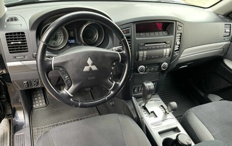 Mitsubishi Pajero IV, 2007 год, 1 880 000 рублей, 10 фотография