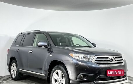 Toyota Highlander III, 2012 год, 2 149 000 рублей, 3 фотография