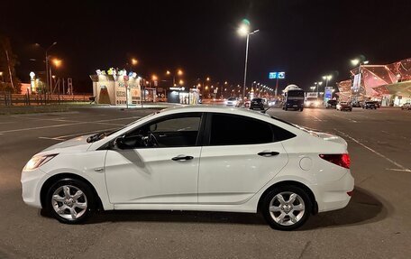 Hyundai Solaris II рестайлинг, 2012 год, 840 000 рублей, 3 фотография