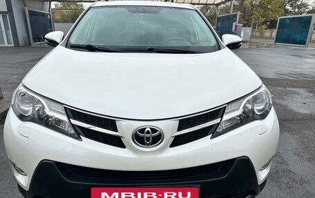 Toyota RAV4, 2013 год, 2 400 000 рублей, 4 фотография