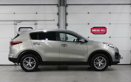 KIA Sportage IV рестайлинг, 2016 год, 2 057 000 рублей, 4 фотография