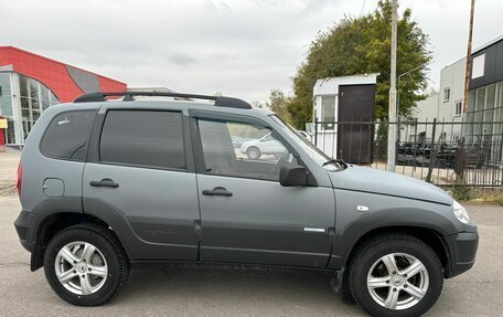 Chevrolet Niva I рестайлинг, 2011 год, 595 000 рублей, 4 фотография