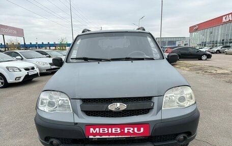 Chevrolet Niva I рестайлинг, 2011 год, 595 000 рублей, 3 фотография