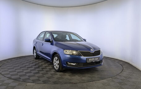 Skoda Rapid I, 2018 год, 1 375 000 рублей, 3 фотография