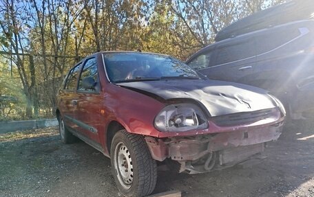 Renault Clio III, 2000 год, 90 000 рублей, 4 фотография