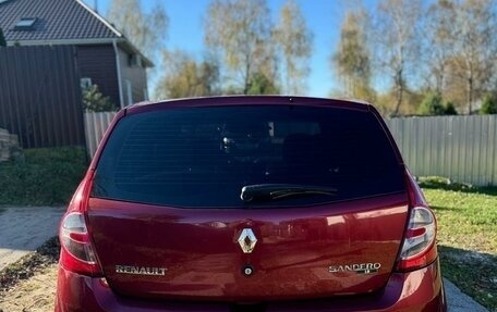 Renault Sandero I, 2010 год, 700 000 рублей, 14 фотография