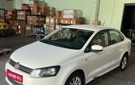 Volkswagen Polo VI (EU Market), 2015 год, 950 000 рублей, 14 фотография