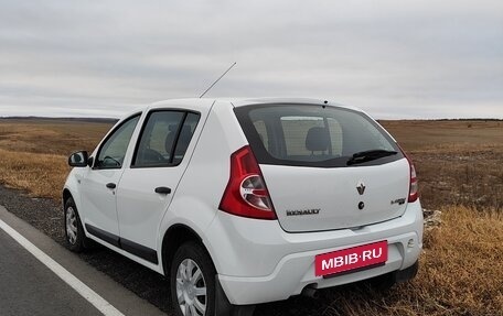 Renault Sandero I, 2012 год, 560 000 рублей, 6 фотография