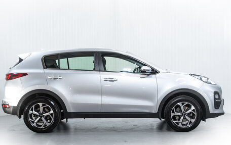 KIA Sportage IV рестайлинг, 2020 год, 2 550 000 рублей, 8 фотография