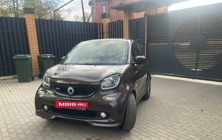 Smart Fortwo III, 2017 год, 2 199 000 рублей, 9 фотография