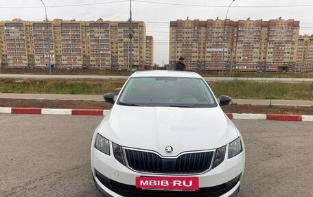 Skoda Octavia, 2019 год, 1 850 000 рублей, 2 фотография