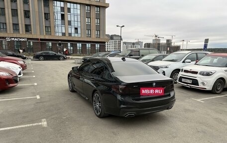 BMW 5 серия, 2018 год, 5 700 000 рублей, 3 фотография