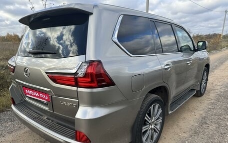 Lexus LX III, 2017 год, 9 500 000 рублей, 4 фотография