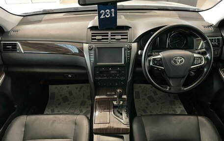 Toyota Camry, 2015 год, 2 499 000 рублей, 16 фотография