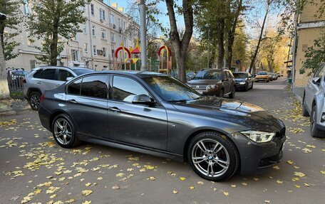 BMW 3 серия, 2018 год, 3 000 000 рублей, 3 фотография