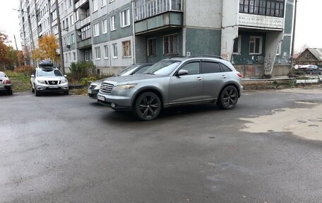 Infiniti FX I, 2003 год, 890 000 рублей, 17 фотография