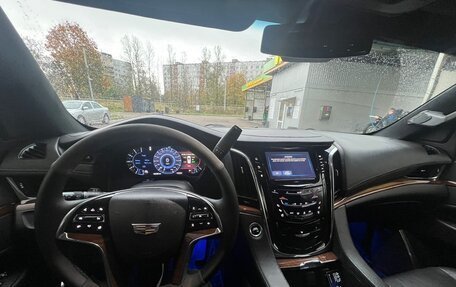 Cadillac Escalade IV, 2015 год, 3 500 000 рублей, 3 фотография